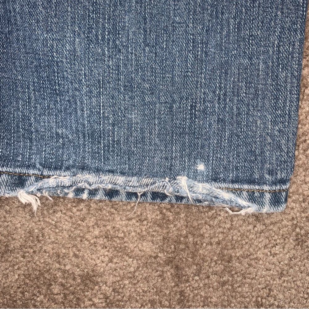 LL Bean light wash cotton denim 44x34 jeans - Picture 9 of 9
